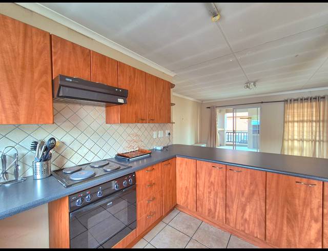 2 BEDROOM APARTMENT FOR SALE IN VAN DYK PARK
